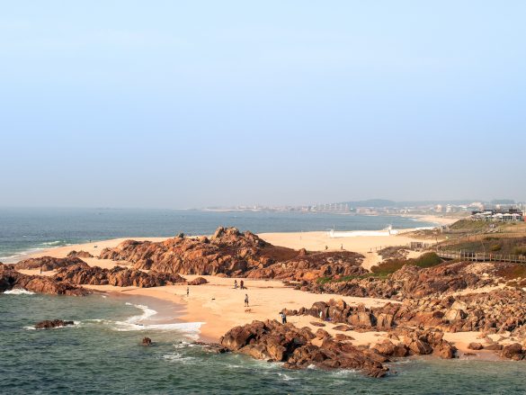 Best coastal walk near Porto: The Passadiços da Orla Costeira
