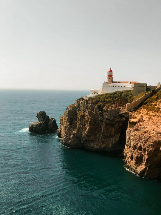 Farol. Cabo de São Vicente. One of the strongest in Europe, with a powerful beam that can be seen from up to 60 kilometers away