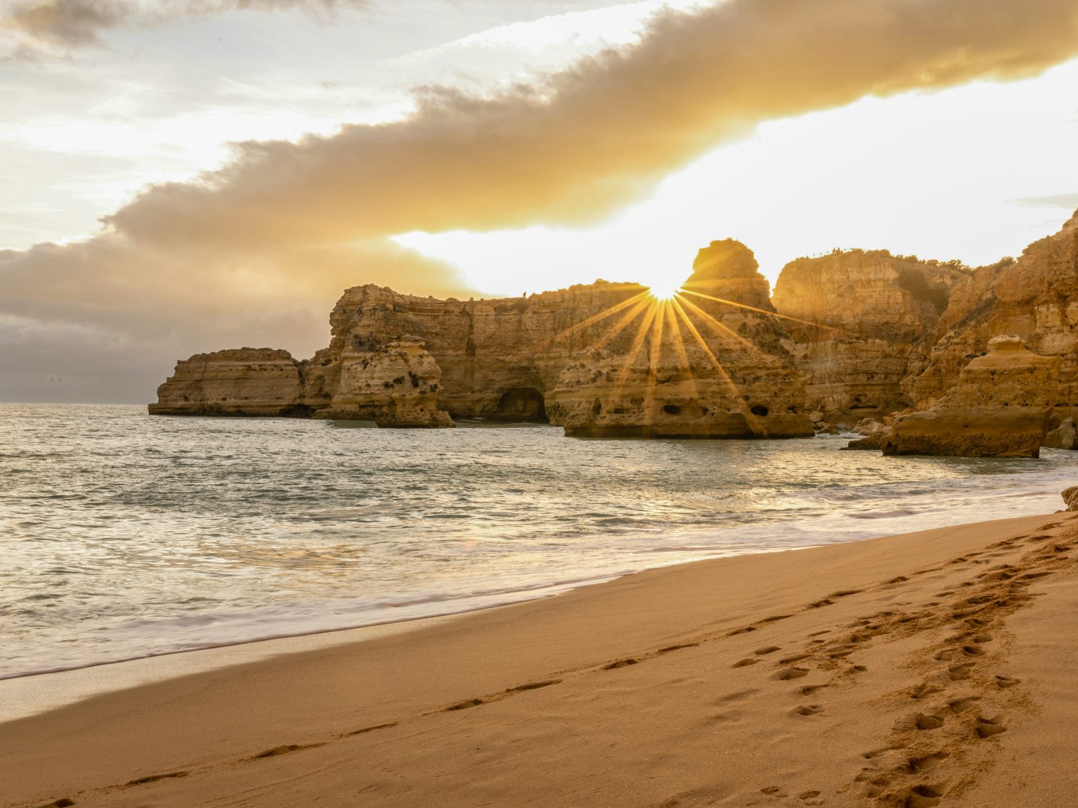 Praia da Marinha, Algarve coast, Portugal