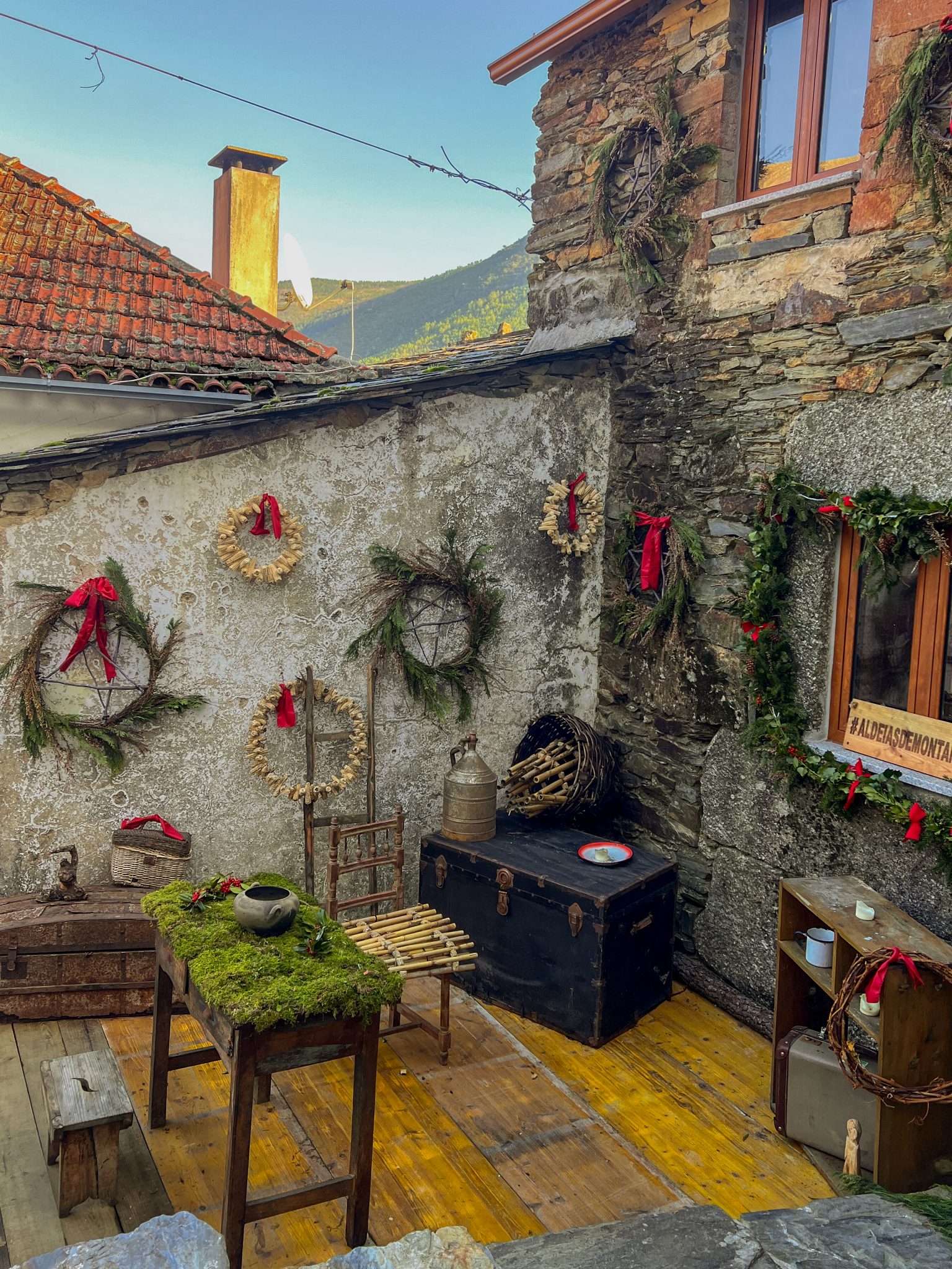 Natural Christmas Decorations Traditional eco-friendly Christmas wreaths and decorations made from natural materials in Cabeça village